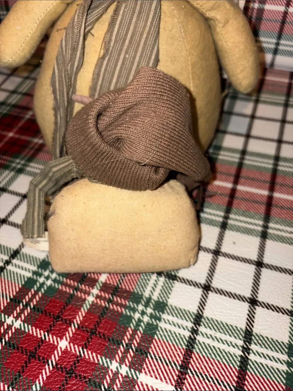 Honey & Me Rustic Primitive Snowman Holiday Plush with Hat & Carrot Nose Bundle